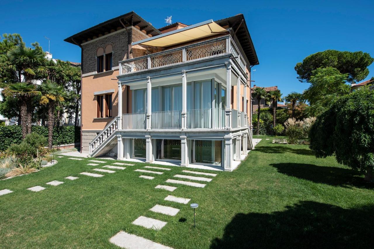 Ca' Delle Contesse - Villa On Lagoon With Private Dock And Spectacular View Венеция Лидо Екстериор снимка