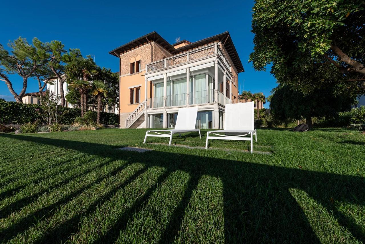 Ca' Delle Contesse - Villa On Lagoon With Private Dock And Spectacular View Венеция Лидо Екстериор снимка