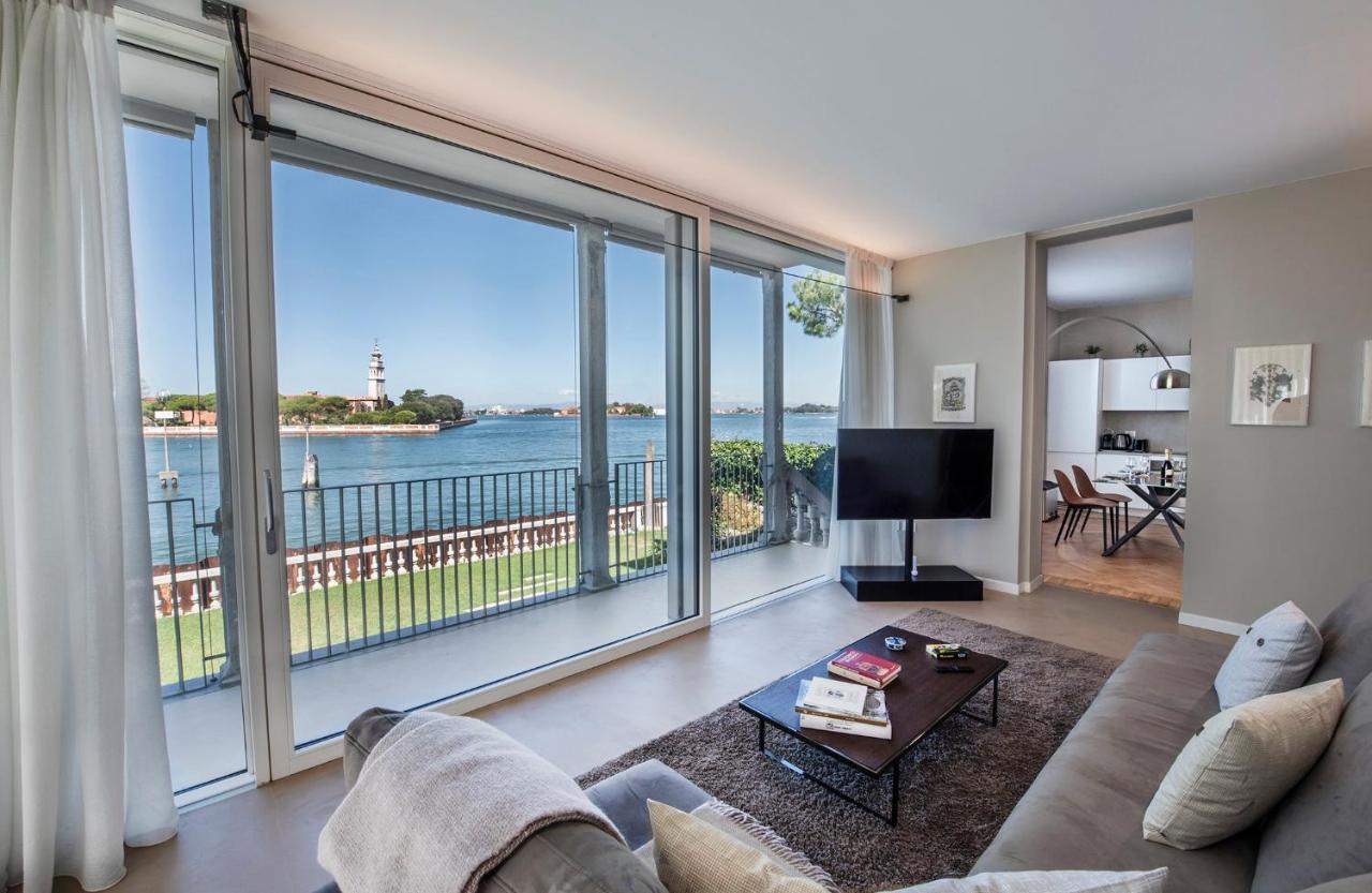 Ca' Delle Contesse - Villa On Lagoon With Private Dock And Spectacular View Венеция Лидо Екстериор снимка
