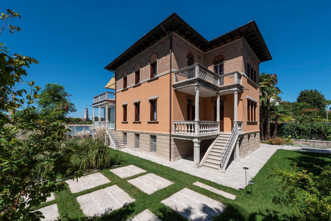 Ca' Delle Contesse - Villa On Lagoon With Private Dock And Spectacular View Венеция Лидо Екстериор снимка